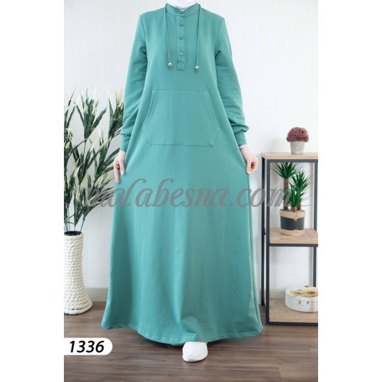 Green sporty abaya with pockets and hat
