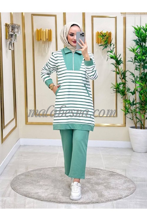 2 Pieces Green suit with lines
