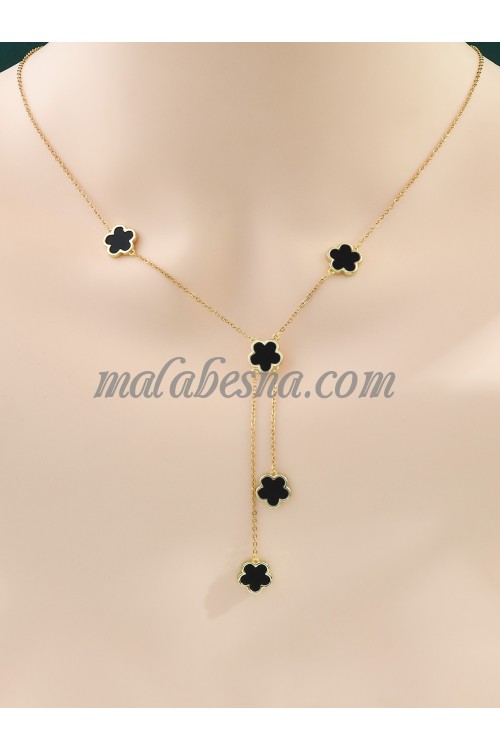 Simple black flower shape necklace