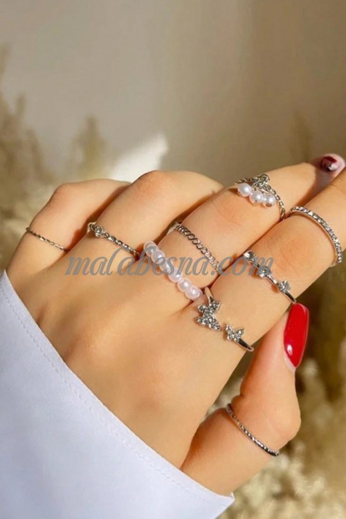 9 Silver ring set