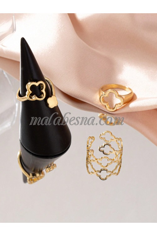 3 rings set with flower pattern