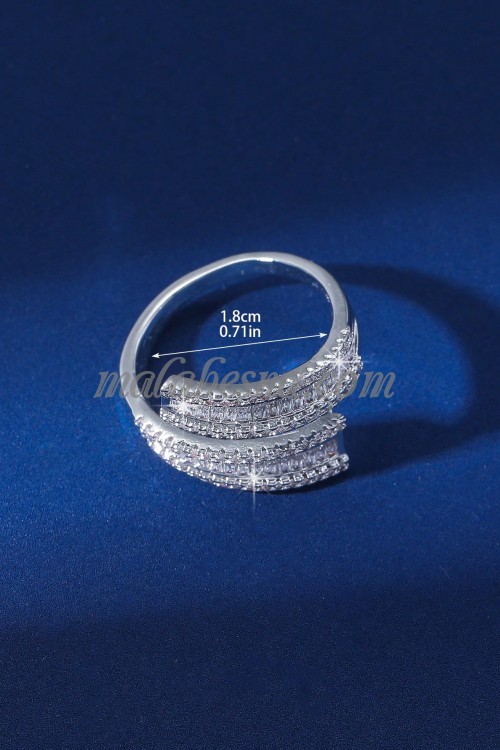 Silver shiny open end ring