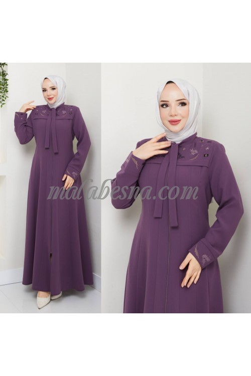 Purple abaya with pattern on the chest and the sleeves
