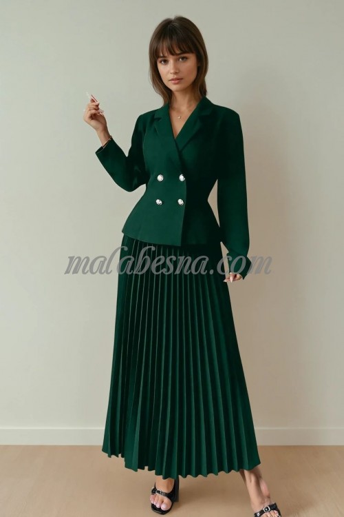 Green dress waivy from below