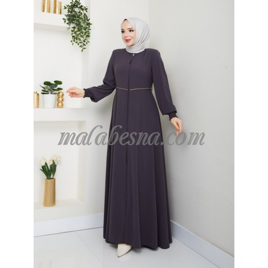 Gray abaya with pattern on the middle Gray abaya with pattern on the middle