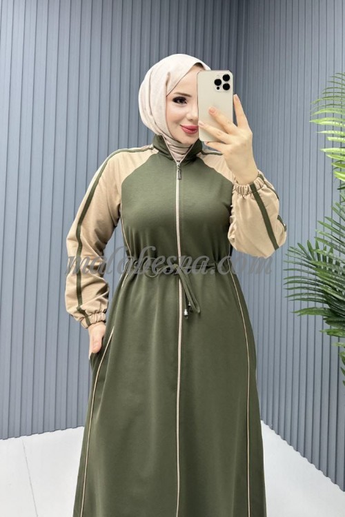 Oily green sporty abaya with beige color on the shoulders