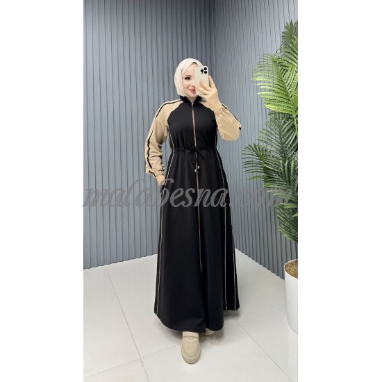 black sporty abaya with beige color on the shoulders black sporty abaya with beige color on the shoulders
