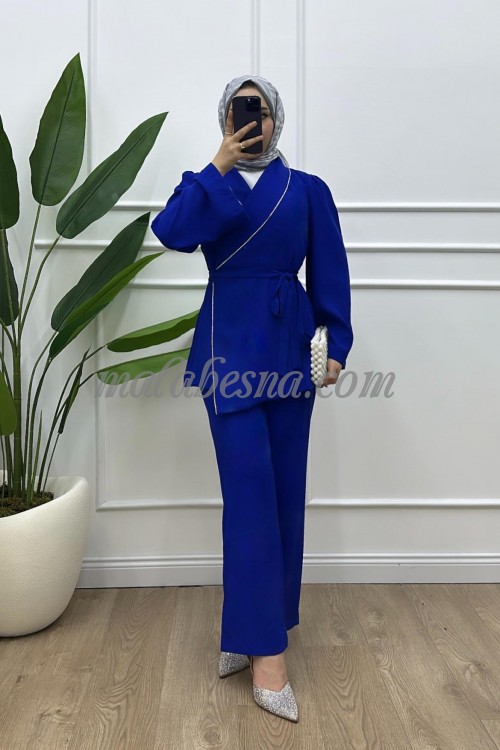 2 Pieces blue formal suit with line on the jacket