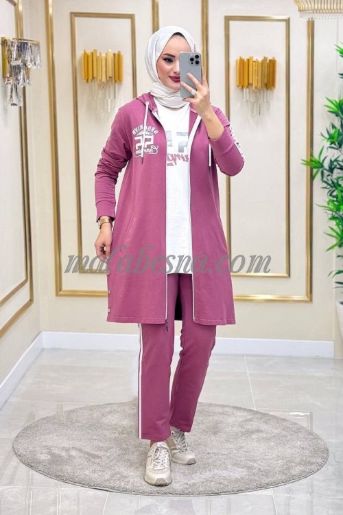 3 Pieces pink training suit with white pattern on the jacket and white shirt