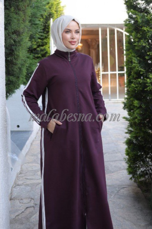 عباية لون بنفسجي مع خطوط بيضاء وسحاب