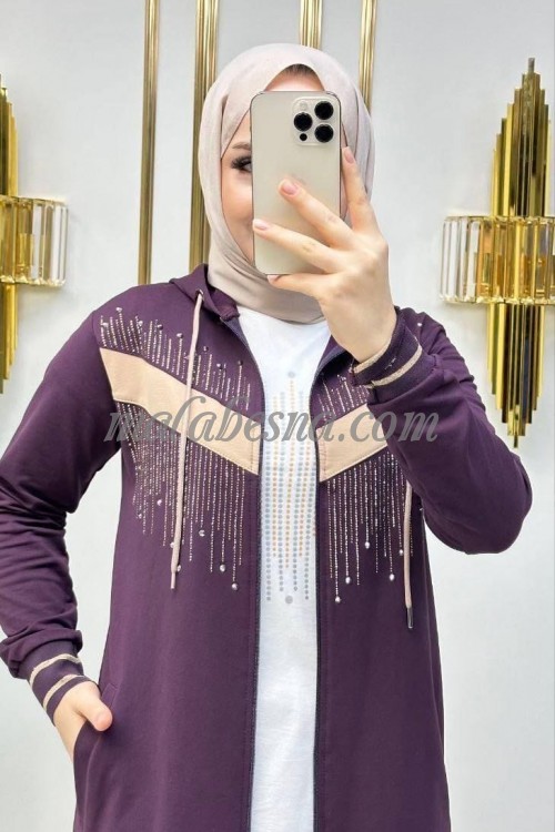 3 Pieces Purple suit with strass on the jacket and beige color on the jacket