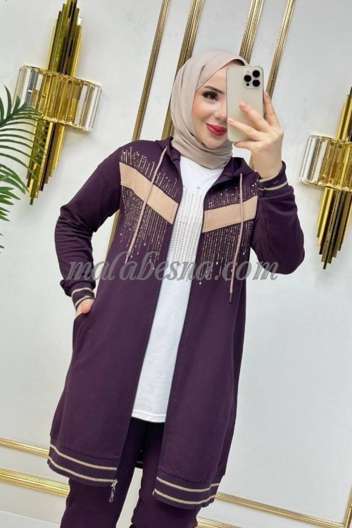 3 Pieces Purple suit with strass on the jacket and beige color on the jacket