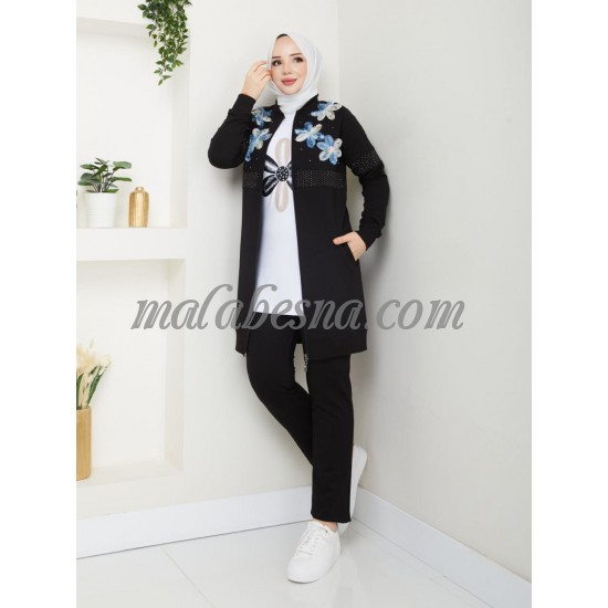 3 pieces black suit with flowers on the jacket 3 pieces black suit with flowers on the jacket