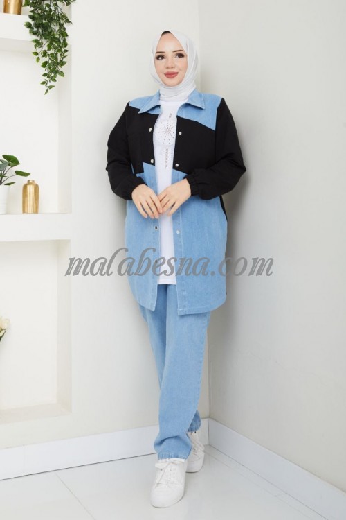 3 Pieces jeans suit with black color on the jacket and blouse with pants