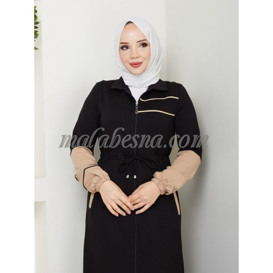 Black sporty Dress with beige color and internal belt Black sporty Dress with beige color and internal belt
