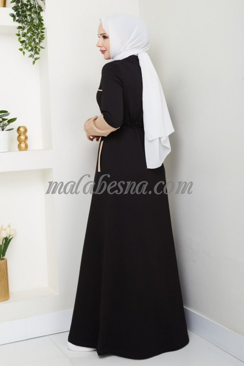 Black sporty Dress with beige color and internal belt