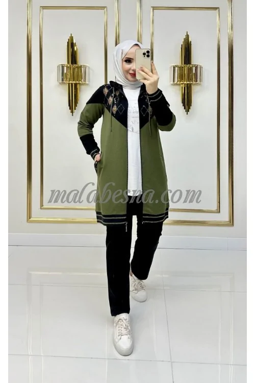 3 Pieces green and black suit with shiny stones on the jacket