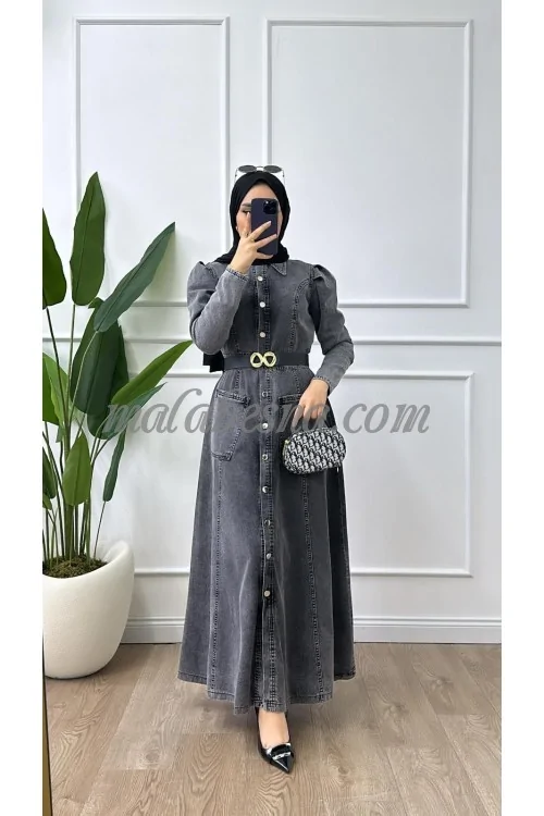 Black dress jeans with brown belt